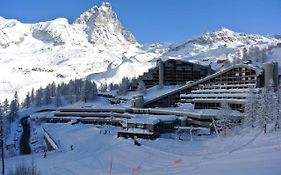Cervinia Ski In Ski Out - Studio On The Slopes
